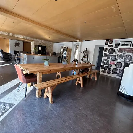 Vakantiehuis Grande Maison De Groupe La Limouziniere (Loire-Atlantique)